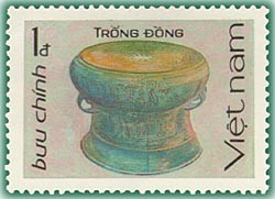 Colnect-1632-152-Dong-Son-Bronze-Drum.jpg