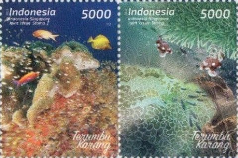 Colnect-4423-559-Corals---Joint-Issue-With-Singapore.jpg