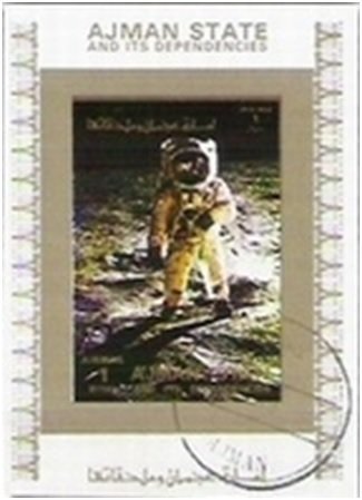 Colnect-4464-567-Astronaut-on-the-moon.jpg