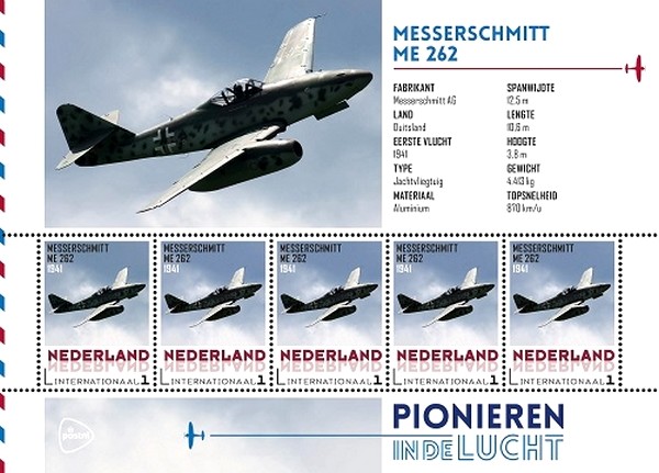 Colnect-3068-332-Messerschmitt-ME-262.jpg