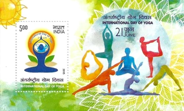 Colnect-2869-866-International-Day-of-Yoga-Miniature-Sheet.jpg