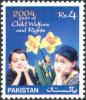 Colnect-601-963-Declaration-of-2004-as-the-Year-of-Child-Rights.jpg