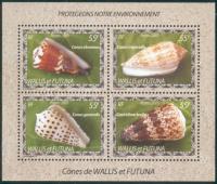 Colnect-900-761-Cone-Snails.jpg