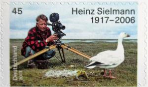 Colnect-4125-959-Heinz-Sielmann-1917-2006---Snow-Goose-Anser-caerulescens.jpg
