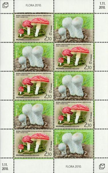 Colnect-5840-449-Mushrooms.jpg
