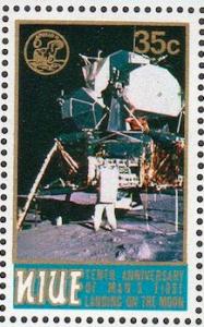 Colnect-4151-684-Lunar-module.jpg