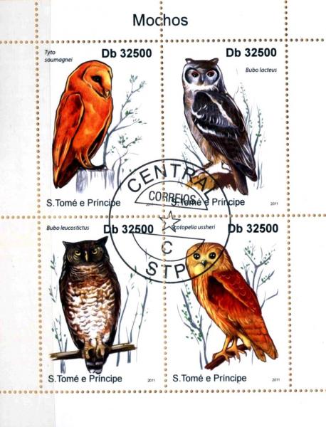 Colnect-3495-161-Owls.jpg