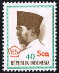 Colnect-2197-884-President-Sukarno---Overprinted--65-_-Sen.jpg