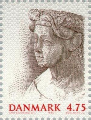 Colnect-157-241-Alabaster-bust-of-Queen-Margaret-I.jpg