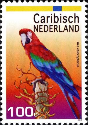 Colnect-2507-881-Red-and-green-Macaw-Ara-chloroptera.jpg