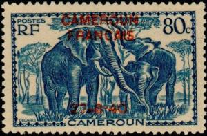 Colnect-786-844-African-Elephant-Loxodonta-africana.jpg