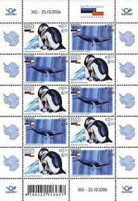Colnect-627-162-Minke-Whale-Balaenoptera-acutorostrata-Emperor-Penguin-A.jpg