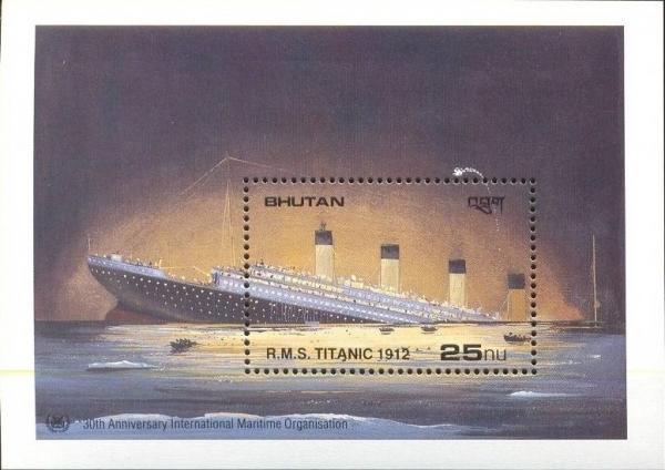 Colnect-2215-359-Sinking-of-the-Titanic-1912.jpg