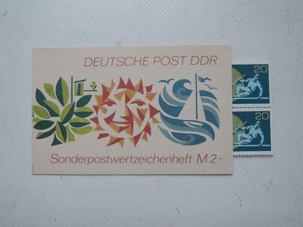 Colnect-6167-146-Booklet--Freizeit-Sonderpostwertzeichen.jpg