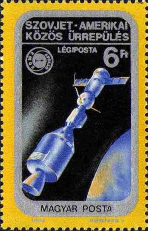 Colnect-514-370-Apollo-Soyuz-Link-Up.jpg