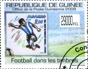 Colnect-3554-031-Football-on-Stamps-Stamp-of-Monaco--Football-.jpg