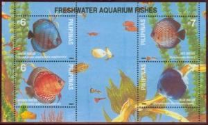 Colnect-2959-138-Freshwater-Aquarium-Fish---MiNo-2200-03.jpg