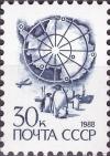 Colnect-2027-650-Map-of-Antarctica-and-emperor-penguins.jpg