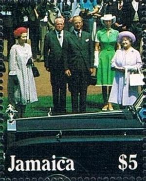 Colnect-2700-383-Queen-Mother-s-85th-Birthday-at-Ascot.jpg