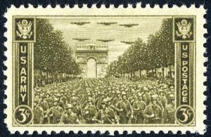 Colnect-2081-932-United-States-Troops-Passing-the-Arch-of-Triumph-Paris.jpg