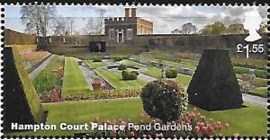 Colnect-5216-283-Hampton-Court-Palace---Pond-gardens.jpg