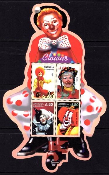 Colnect-3397-623-Clowns.jpg