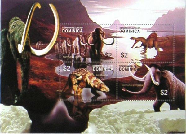 Colnect-560-411-Prehistorical-Animals---sheet-of-4-stamps.jpg