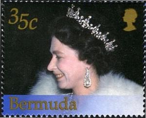 Colnect-2599-376-Queen-Elizabeth-II-in-1965.jpg
