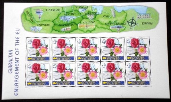 Colnect-2848-836-Tulip-Hungary-Carnation-Slovenia--amp--nbsp-Dog-Rose-Slovakia-.jpg
