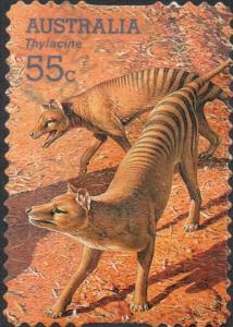 Colnect-5974-559-Thylacine-Thylacinus-cyanocephalus.jpg