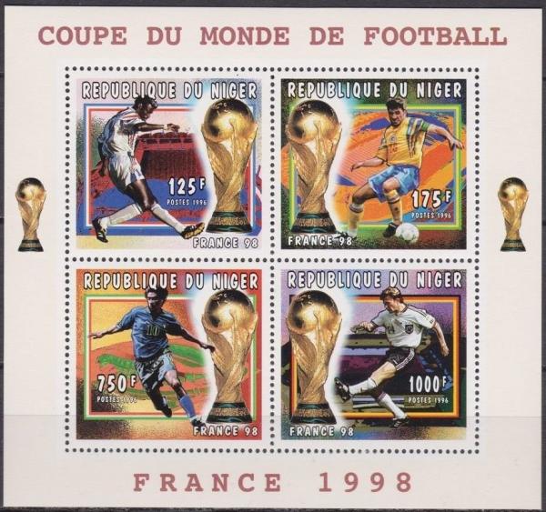 Colnect-5207-283-France--rsquo-98-World-Soccer-Cup-Championships.jpg