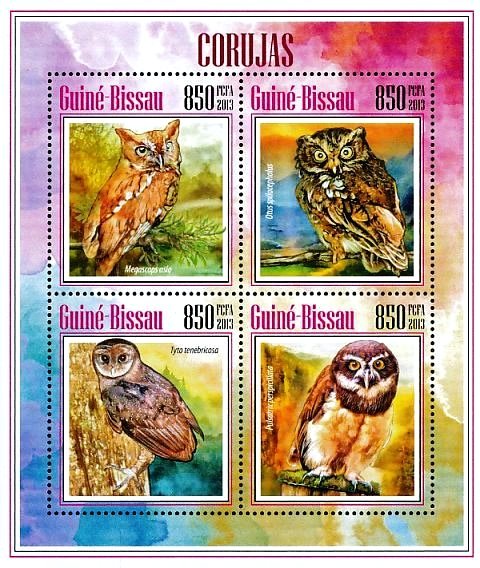 Colnect-3980-086-Owls.jpg