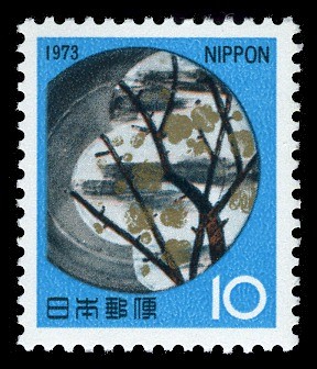 Colnect-823-945-Ogata-Kenzan-Plate.jpg