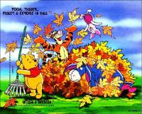 Colnect-4105-308-Pooh-in-Fall.jpg