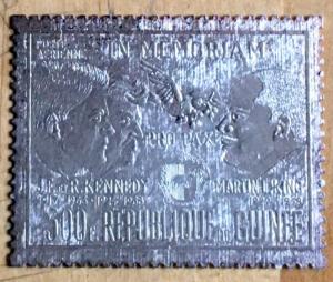 Colnect-4571-543-Kennedy-and-King-on-Silver-Stamp.jpg