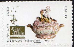 Colnect-4767-070-Soup-tureen---Production--Sceaux.jpg