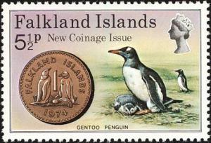 Colnect-1675-871-Gentoo-Penguin-Pygoscelis-papua.jpg