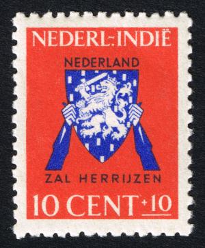 Colnect-2183-825-Netherlands-coat-of-arms.jpg