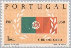 Colnect-170-042-Portuguese-Flag-with-Laurel-Branches.jpg