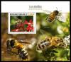 Colnect-7220-448-European-Honey-Bee-Apis-mellifera.jpg