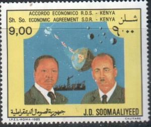 Colnect-3925-011-Presidents-Arap-Moi-Kenia--amp--Barre-satellite-communication.jpg