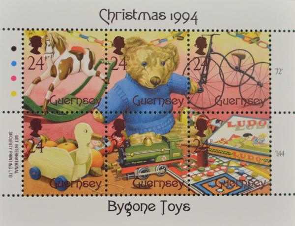 Colnect-4266-834-Christmas-1994---Bygone-Toys.jpg