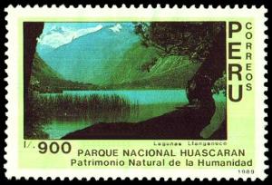 Colnect-1646-066-Huascaran-National-Park---Laguna-de-Llanganuco.jpg