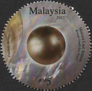 Colnect-2857-087-Round-South-Sea-Pearls.jpg