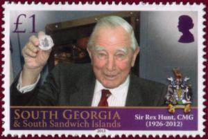 Colnect-1757-317-Rex-Hunt-on-a-visit-to-Pobjoy-Mint.jpg