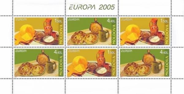 Colnect-3132-080-Traditional-Foods-from-Moldova.jpg