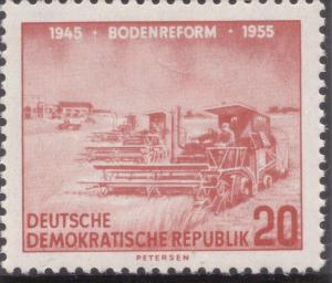 GDR-stamp_Bodenreform_20_1955_Mi._483.JPG
