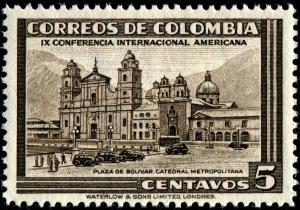 Colnect-4091-487-Metropolitan-Cathedral-Bolivar-Square-Bogot%C3%A1.jpg