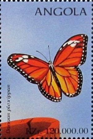 Colnect-2245-894-Monarch-Butterfly-Danaus-plexippus.jpg