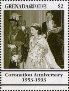 Colnect-4359-165-Queen-following-coronation.jpg